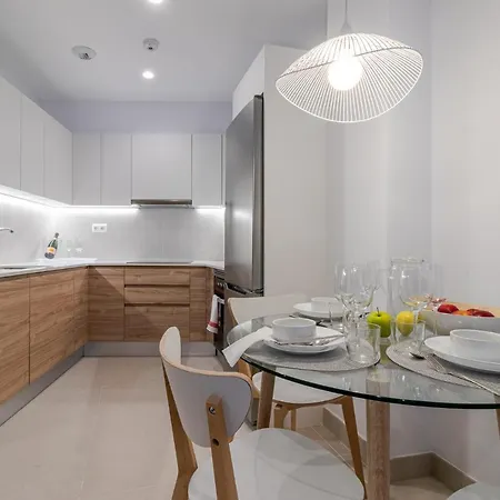 Modern - Shared Rooftop - Canteras شقة لاس بالماس دي غران كاناريا