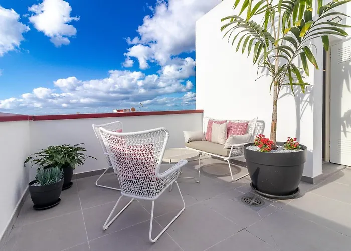 Viriato - Wifi - Ac - Terraza Compartida * Las Palmas / Gran Canaria