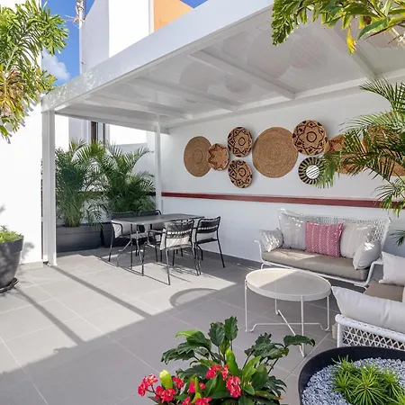 Modern - Shared Rooftop - Canteras *