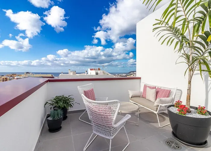 Viriato - Wifi - Ac - Terraza Compartida Apartamento *