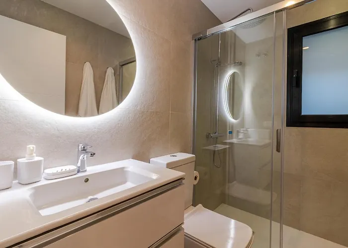 Viriato - Wifi - Ac - Terraza Compartida Apartament